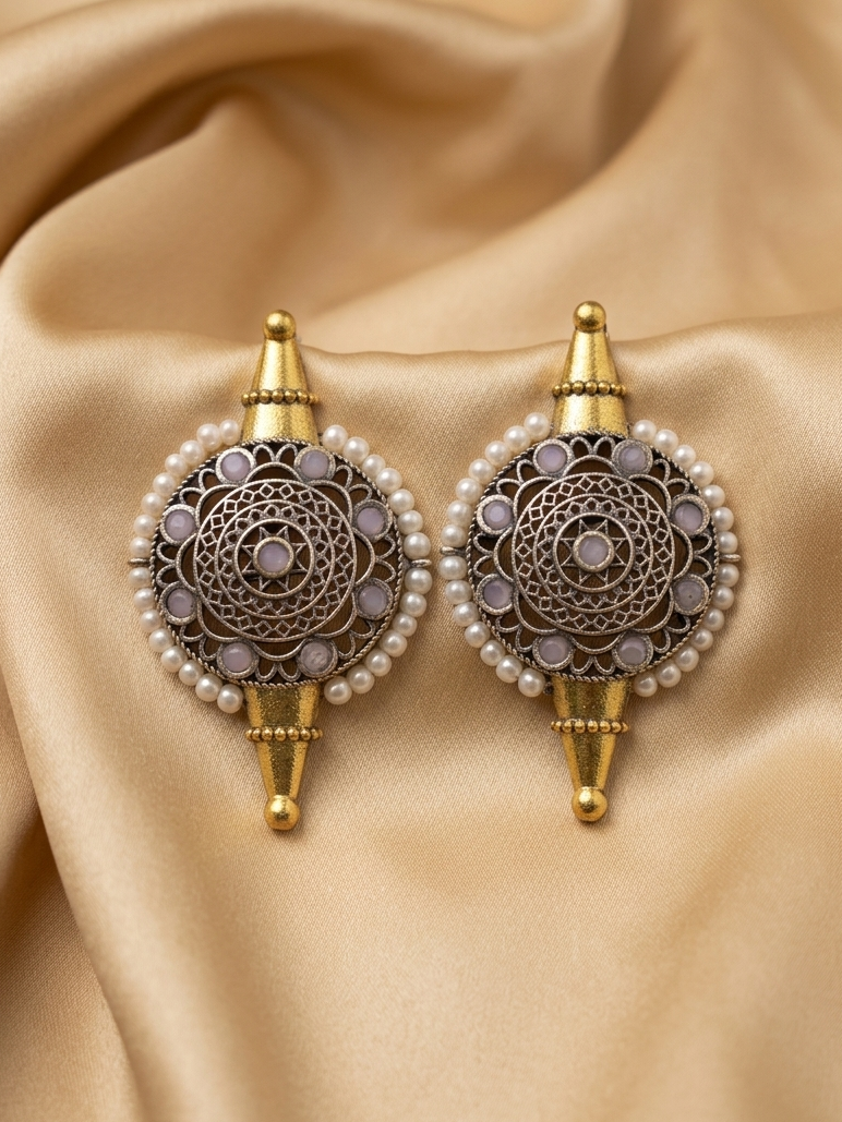 Noor Dual Tone Heritage Studs