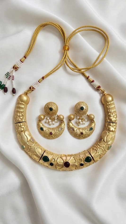 Maharani Golden Hasli Set