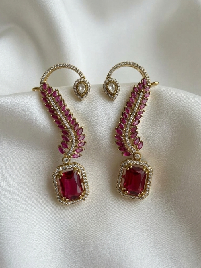 Ruby Seahorse Earcuff