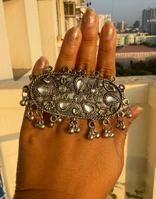 Round Noor Ring